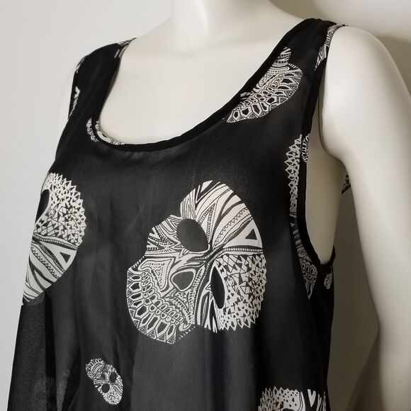 Live 4 Truth White Skull Print Black Sheer Sleeveless Back Bow Ruffle Top Size L - Picture 3 of 16